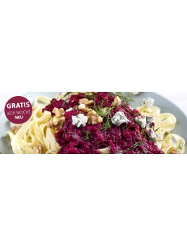 Bandnudeln mit Rote Bete-Roquefort-Soße