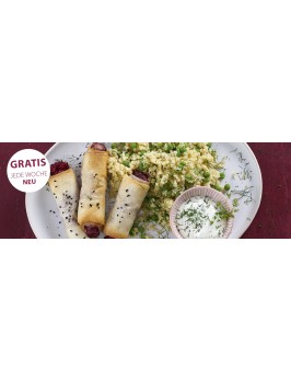 Feta-Rote-Bete-Röllchen mit Erbsen-Bulgur und Joghurt-Dill-Dip