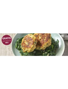 Kaspressknödel auf Blattspinat