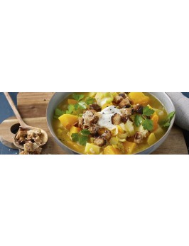 Kürbiseintopf mit Käsecroûtons