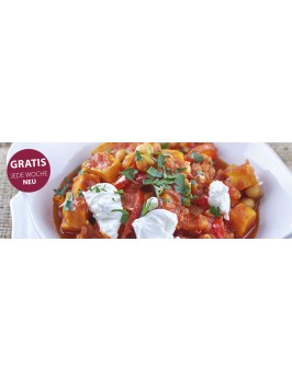 Süßkartoffel-Kichererbsen-Chili mit Ziegenfrischkäse