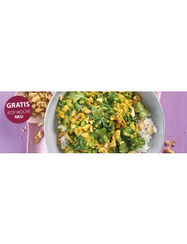 Linsen-Kokos-Curry mit Erbsen, Spinat und Cashewkernen