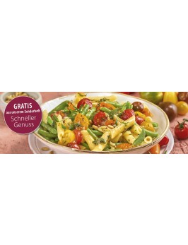 Pasta mit buntem Tomaten-Bohnen-Gemüse und würziger Käsesoße