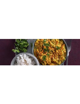 Rote-Linsen-Dal mit Möhren und Reis