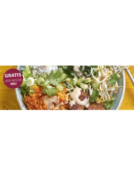 Thai-Buddha-Bowl mit Erdnuss-Soße